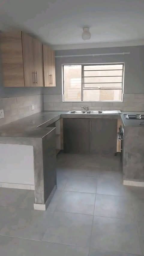 2 bedroom will be available month end ext7 @   in Nellmaphius