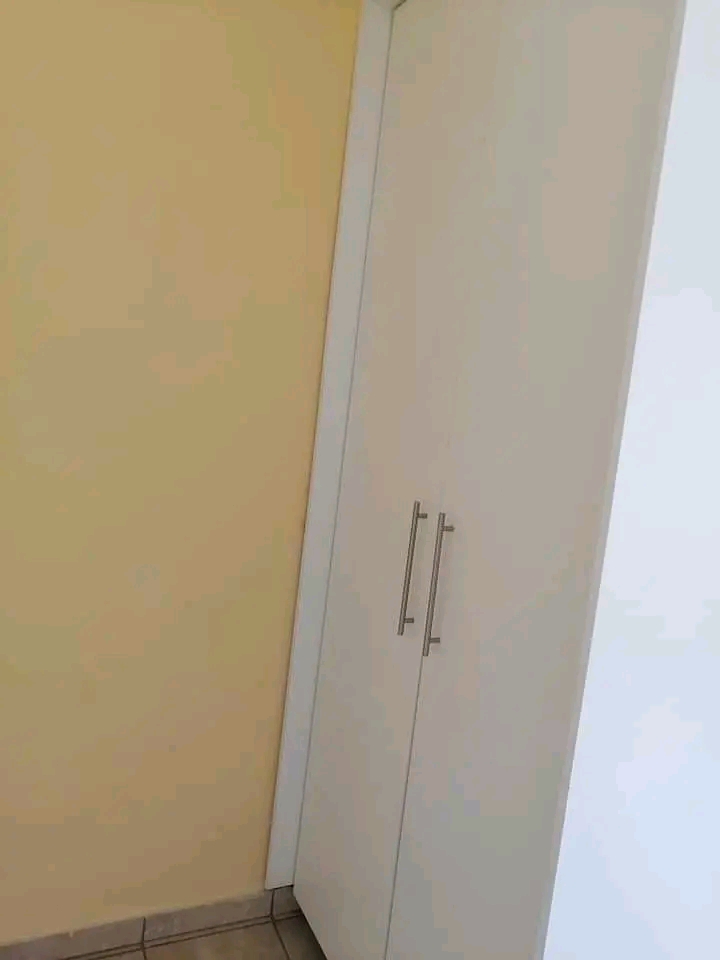 Cottage available from the 31 march to rent i  in Cosmo City
