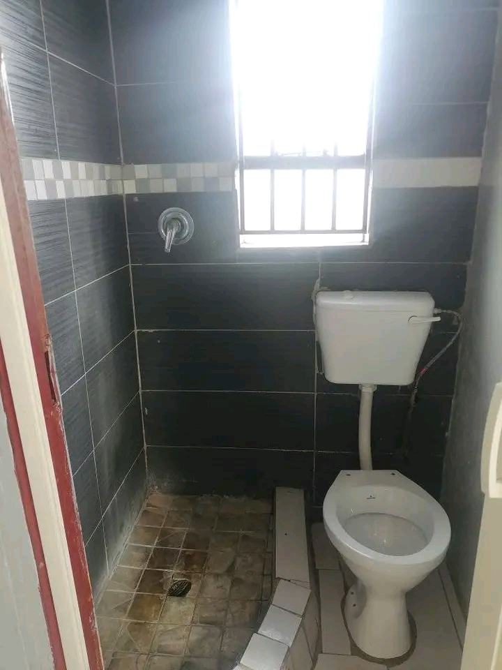 Area : naturena ext 20

open plan lounge an  in Naturena