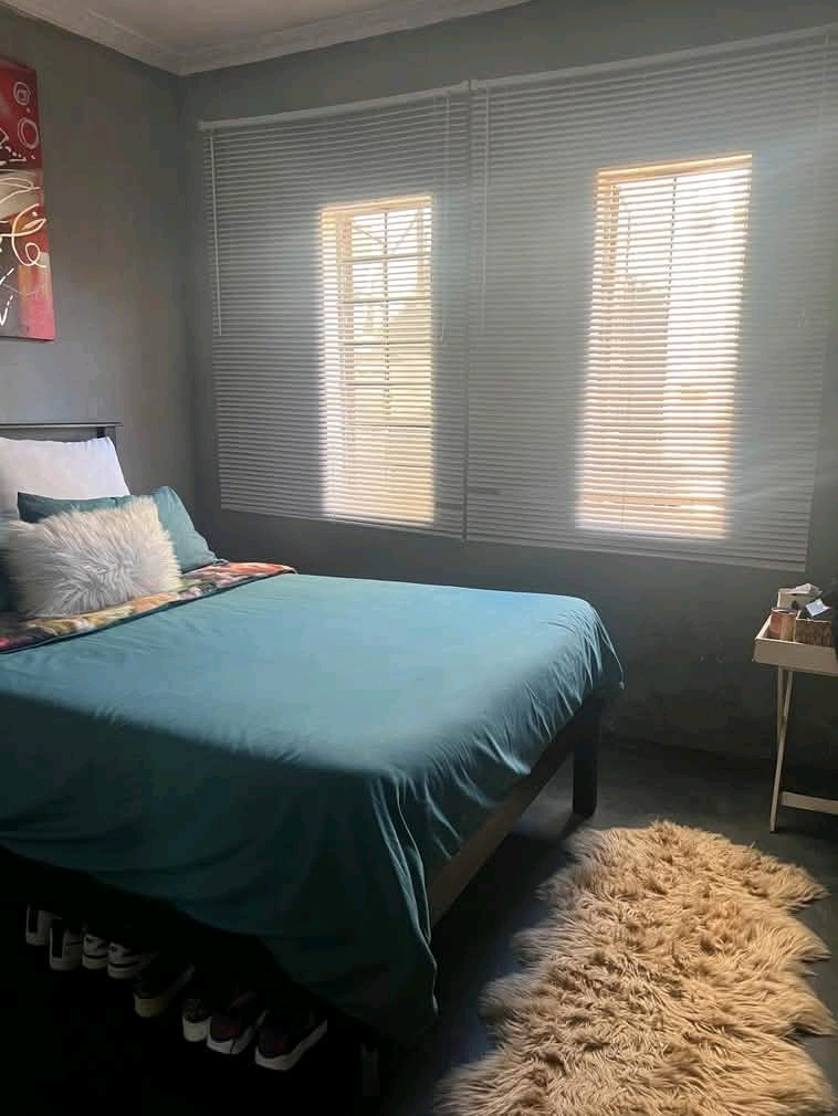 Ex1. 2 bed house available end of month  
wi  in Rabie ridge