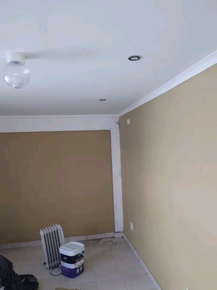 Garage size available to rent in nelmapius ex  in Mamelodi