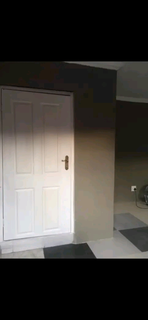 Cottage available from the 1st september ext   in Cosmo City