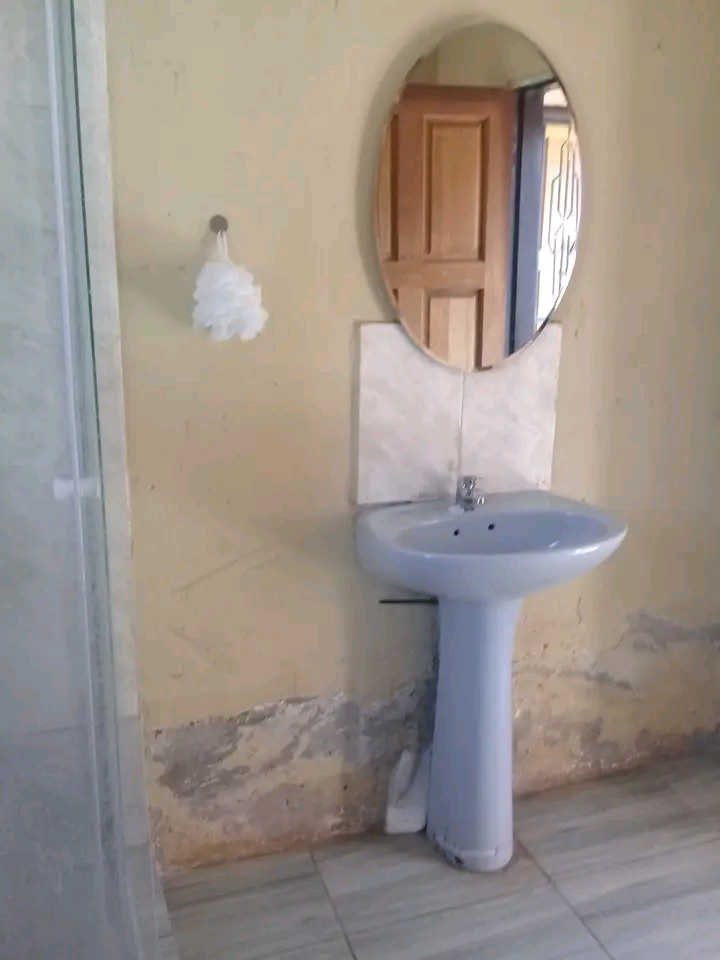 Room available for rental in ext.11. opposite  in Protea Glen