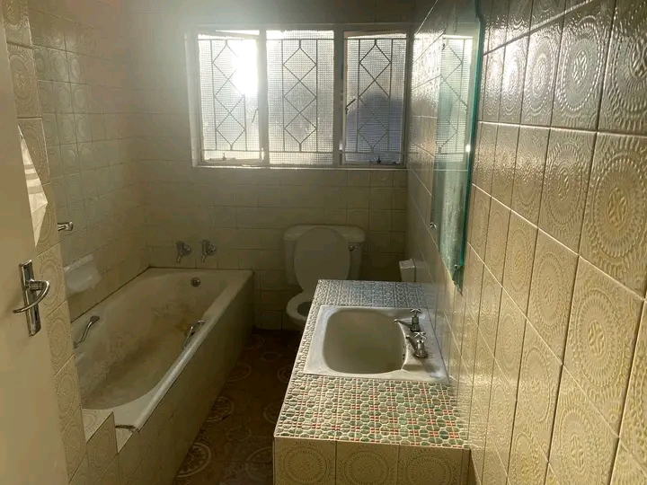 3 bedroom house for rent available now at the  in The Hill