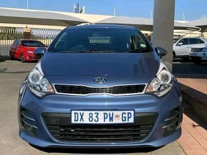 2017 kia rio hatchback
now available !! 
r5  in Bramely