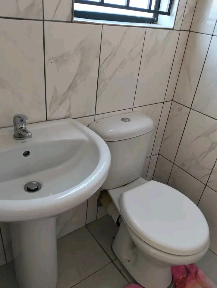 Cottage available extension 0 rental 3500 inc  in Cosmo City