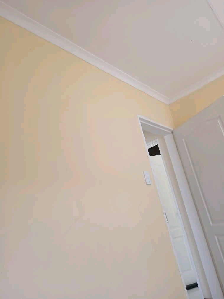 I have a small inside room suitable for a sin  in Cosmo City