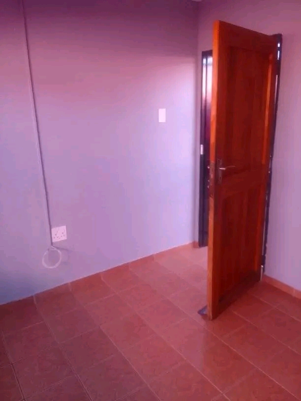 Rooms to rent at ext 1 safe parking, if inter  in Klipfontein