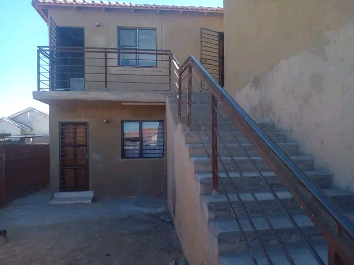 Upstairs bachelors to rent in ext 11 next to   in Protea North
