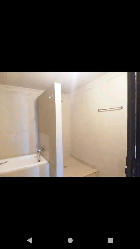 Beautiful bachelor with separate bedroom, bat  in Protea North