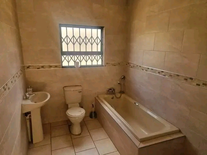 ©cottage to rent in #proteaglen ext13©©
1  in Protea Glen