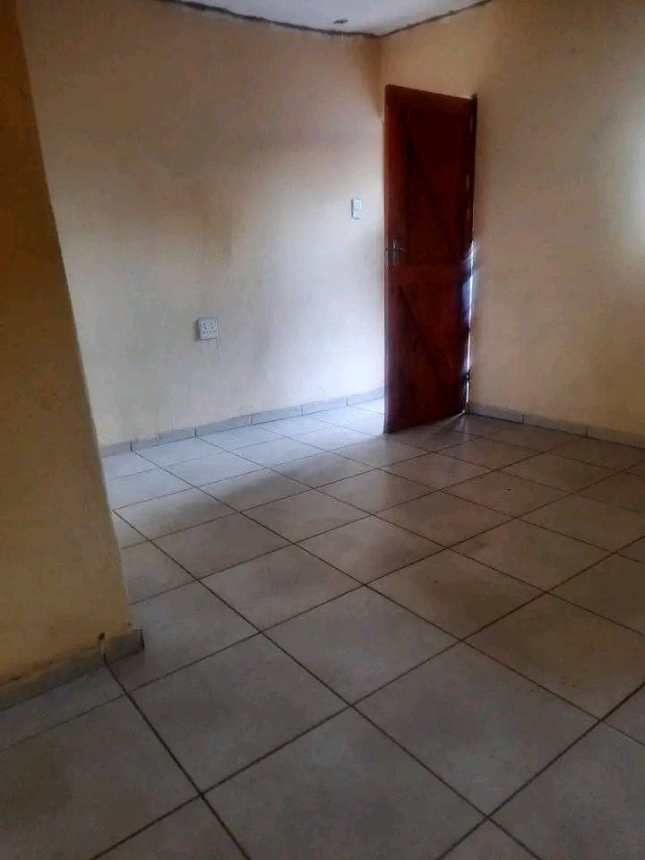 Room to rent at ext2 next to zcc church 2200   in Kaalfontein