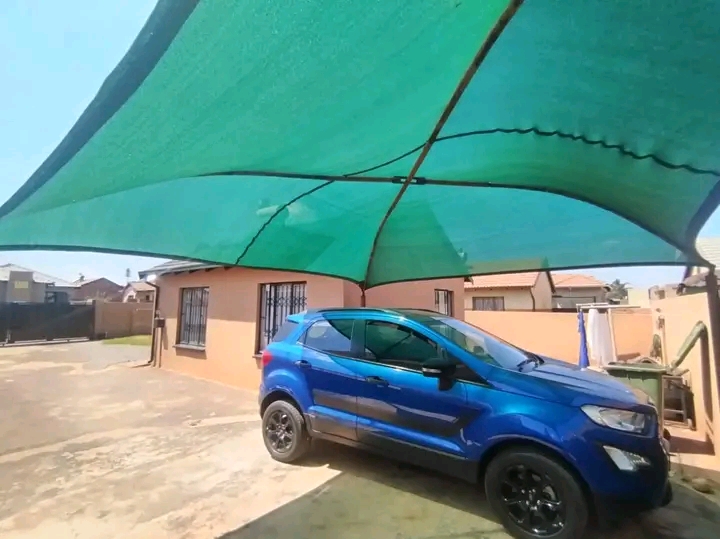 2 bedroom stand alone house available to rent  in Germiston