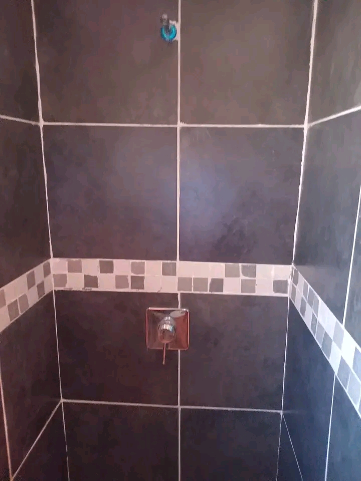 Room to rent in house number 8000 ext 7 hydro  in Nellmaphius