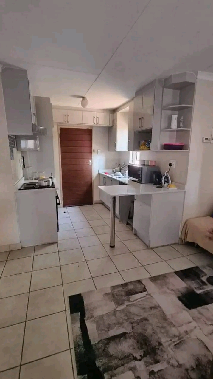 House to rent at  ext10
*2 bedrooms, main wi  in Sky City