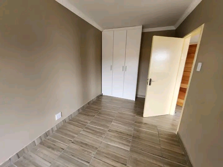 Newly constructed apartments at ext 5
availa  in Cosmo City