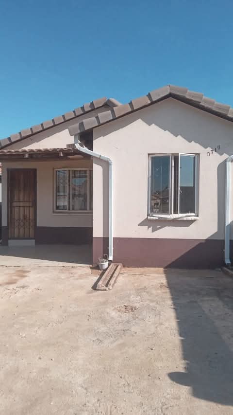 3 bedroom house available to rent (immediatel  in Windmill Park