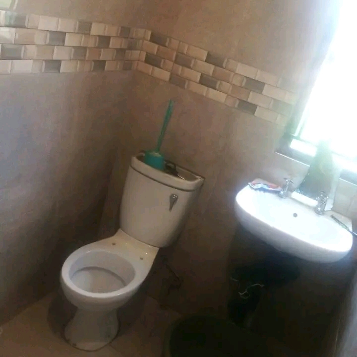 Flat to rent still available  at ext 11 next   in Kliptown