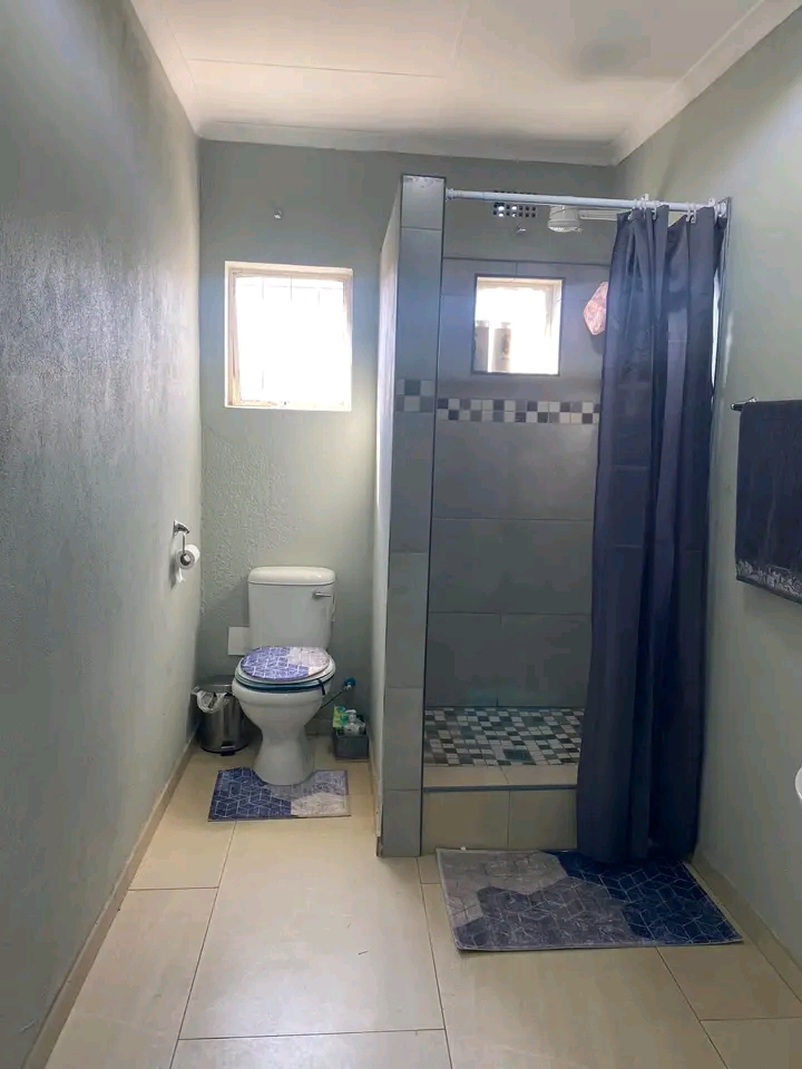 🏠2 bedroom apartment to let. new modder -   in Benoni