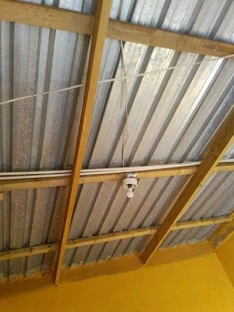 Garage size room available @hospital view sam  in Tembisa