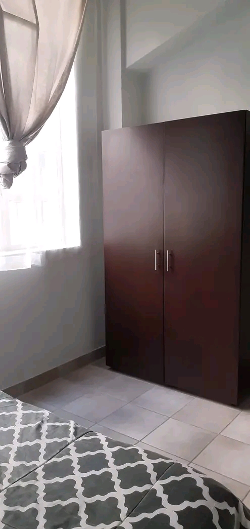 A clean room in a 2 bedroom flat available  f  in Johannesburg