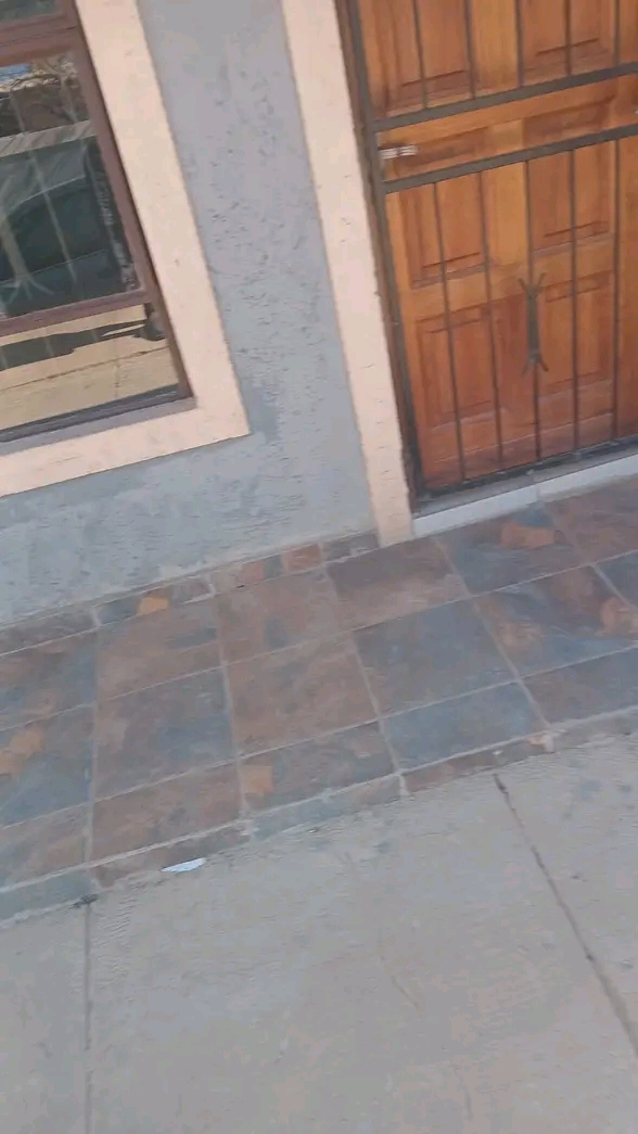 Room to rent in house number 8000 ext 7 hydro  in Nellmaphius