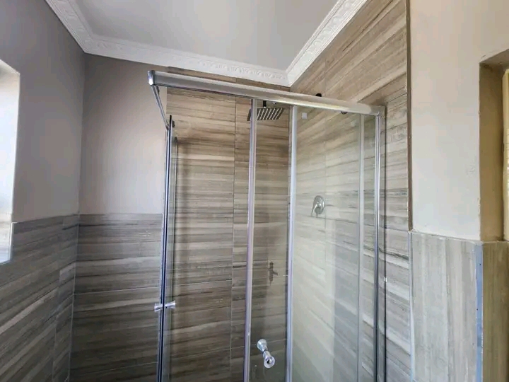 Newly constructed apartments at ext 5
availa  in Cosmo City