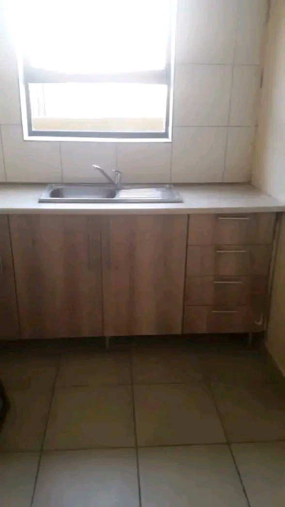 1 bedroom cottage at ext 8 phase 4 no landlor  in Palm Ridge