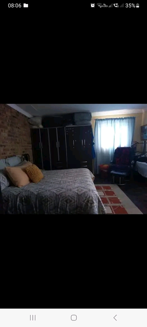 2 bedeoom house to let in z16. available imme  in Sebokeng
