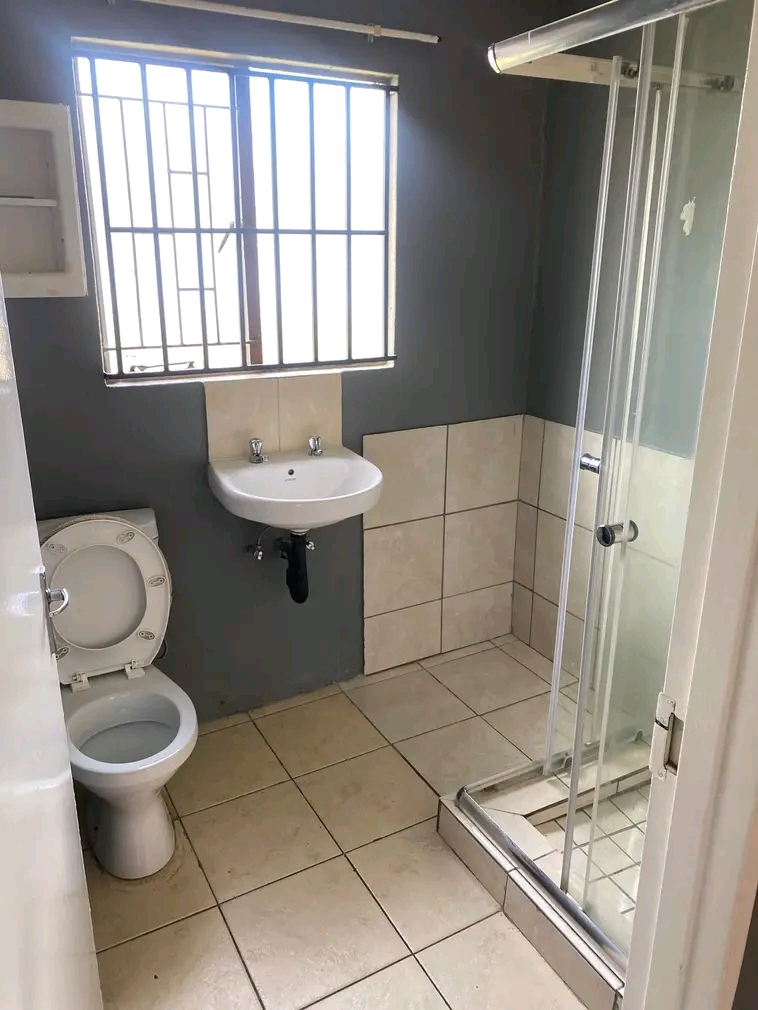 3 bedroom stand alone house available in ext   in Cosmo City