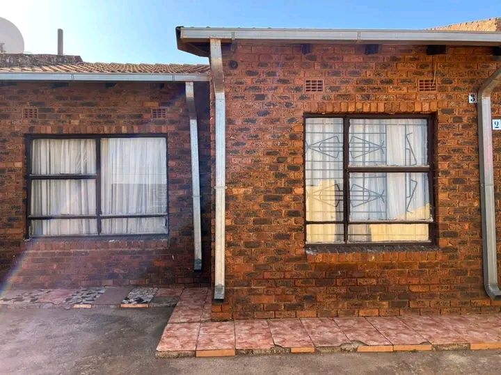 Cozy 2-bedroom home for rent in ext 7, tembis  in Oakmoor