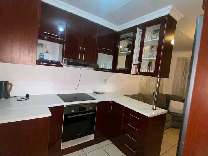 2 bedroom house available at ext 26
**for r4  in Protea Glen