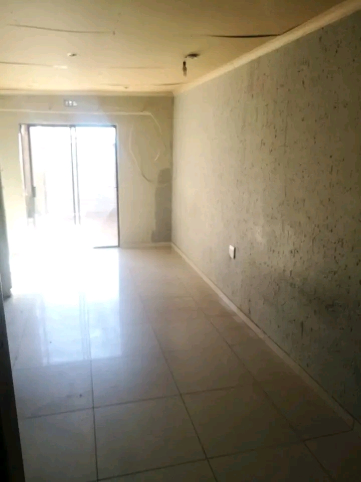 Big ensuite available immediately not far fro  in Dube