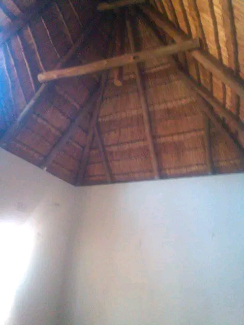 Huge garage with separate bedroom, sitting ro  in Dobsonville