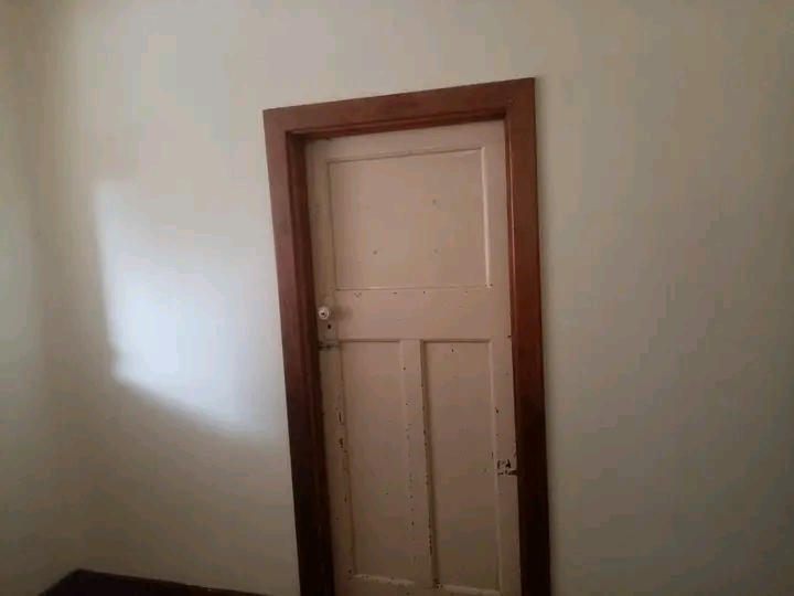 Rooms for rent r2300 including electricity an  in Rosettenville