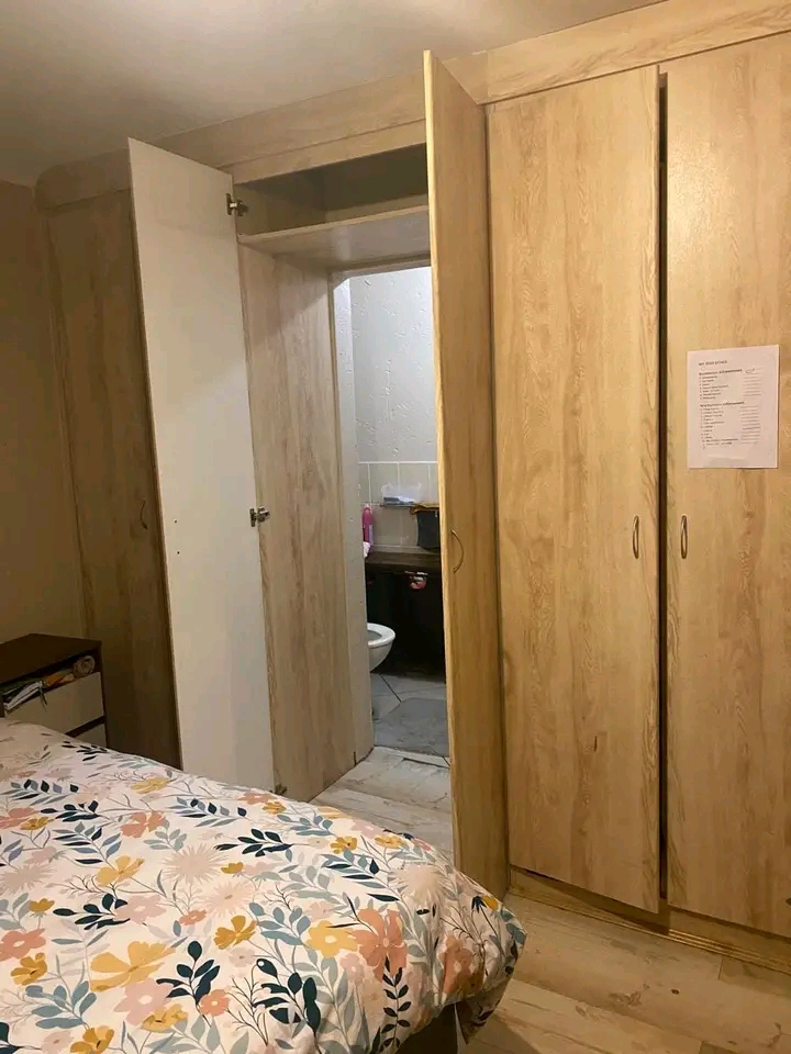 Vorna valley at casabella complex.room to ren  in Midrand