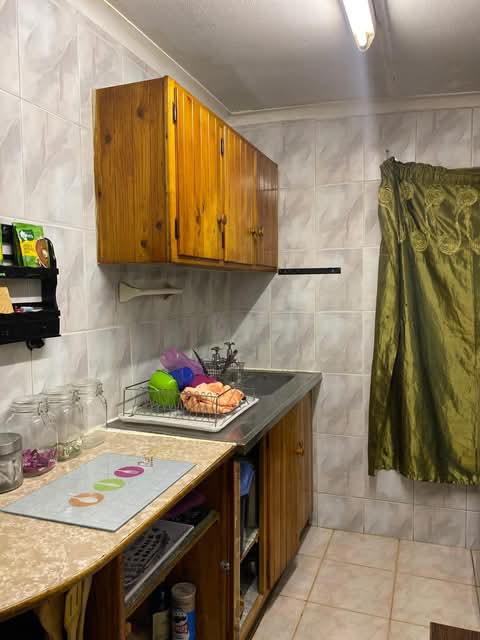 3 bedroom house with fitted kitchenette with   in Rabie ridge