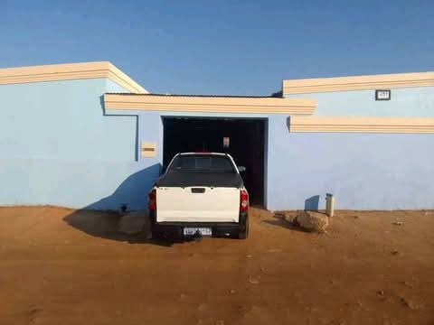 2room is still available
ext 13 for rent r19  in Tsakane