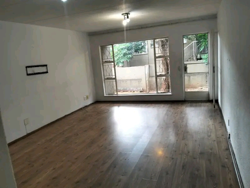 2 beds and 1 bath specious ground floor apart  in Ferndale