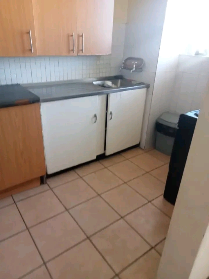 A big bedroom combined with a big half room i  in Sunnyside