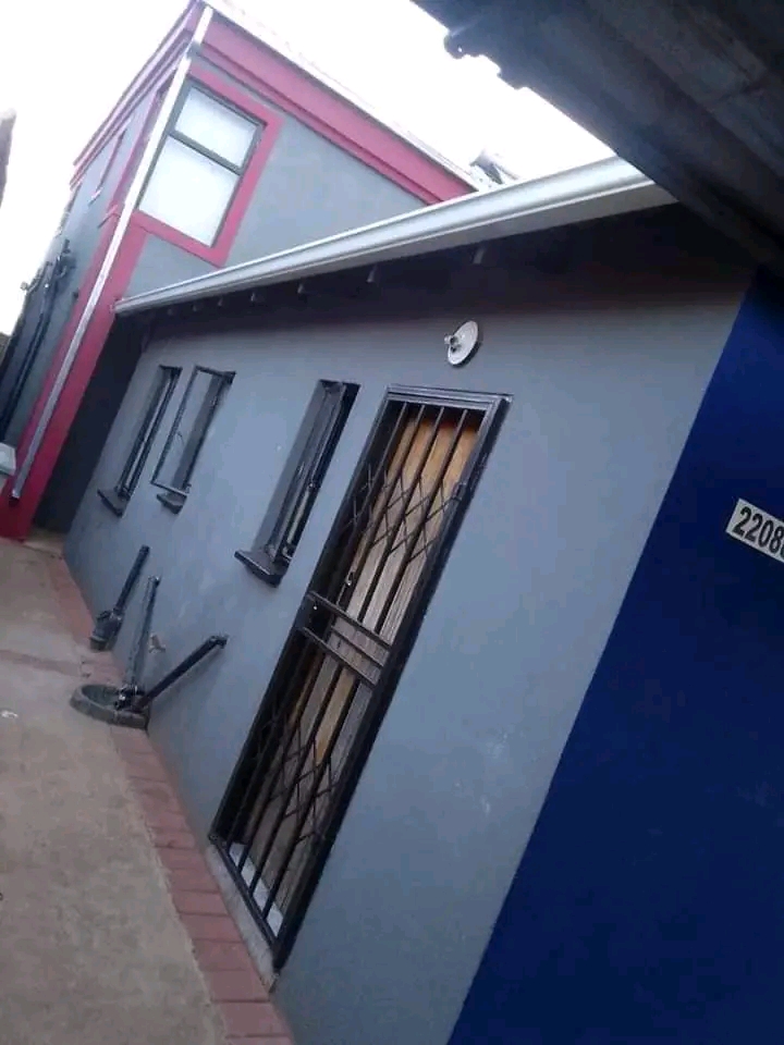 🏡 2 bedroom house to rent in ext 22, sowet  in Protea Glen