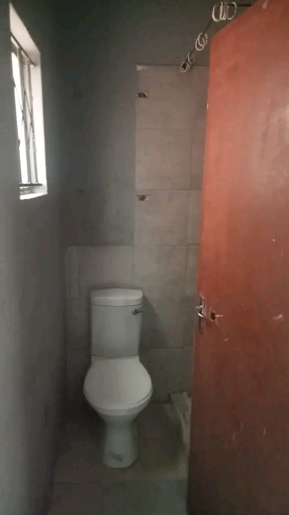 Bachelor available
- tile and ceiling
- pre  in Birch Acres