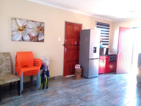 Lovely property for rental
negotiable r4000   in Lufhereng
