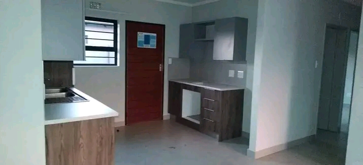 3 bedrooms house for rental is now available   in Protea Glen