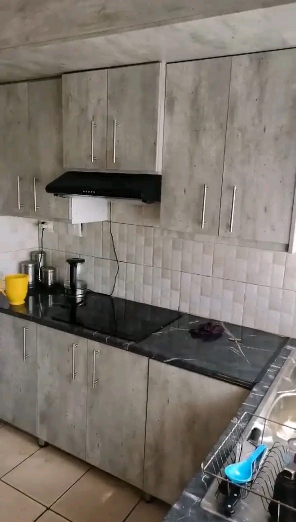 🎉beautiful 3 bedrooms house to rent ext28�  in Vosloorus