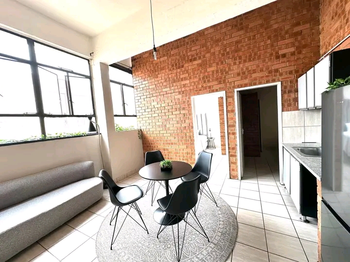 Hi everyone, any one looking for an apartment  in Johannesburg