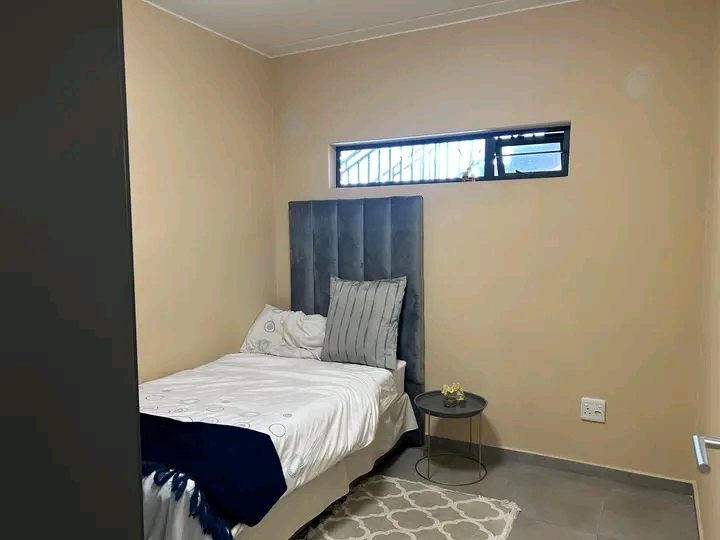 Modern 2 bedroom 2 bathroom apartment availab  in Midrand