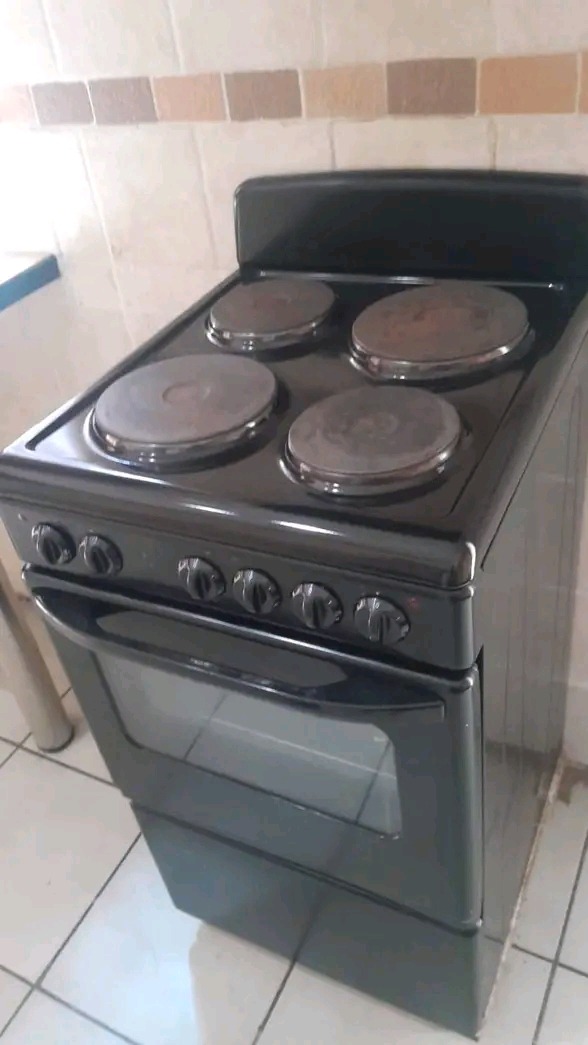 Accommodation in ext1.twò bedroom house for   in Rabie Ridge