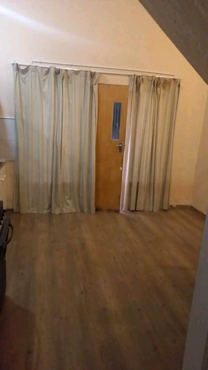 1 bedroom cottage immediately available to re  in Lyndhurst