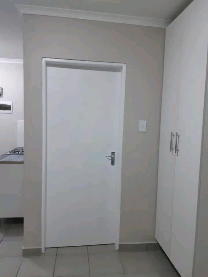 Newly renovated apartment to rent in x5 ,rent  in Cosmo City